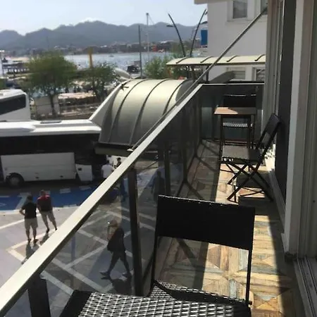 Castle81homes Red, Sea View Flat Apartment Marmaris